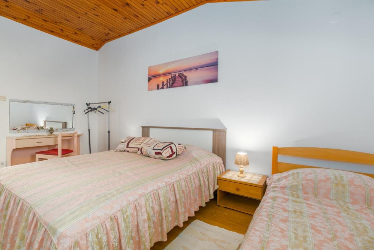 Apartman Ana Porec Bagian luar foto