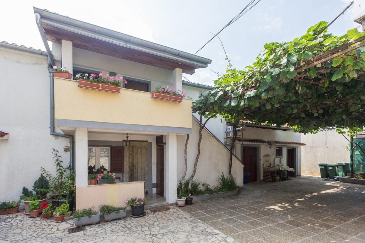 Apartman Ana Porec Bagian luar foto