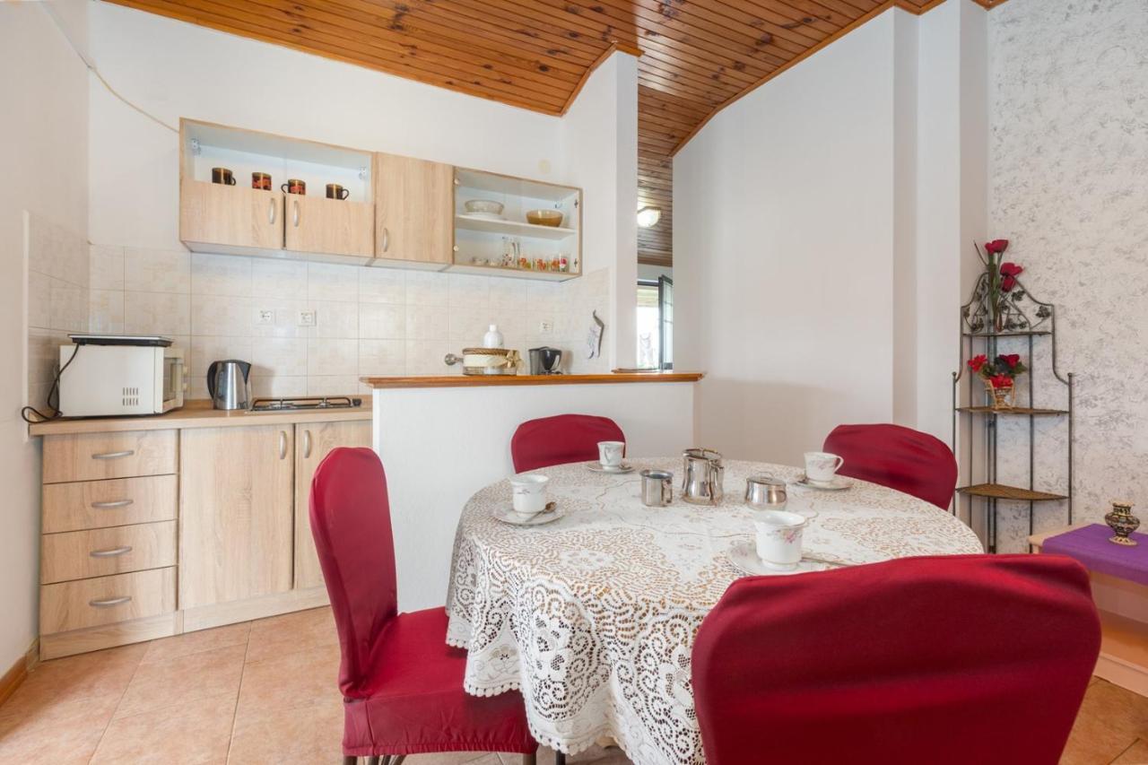 Apartman Ana Porec Bagian luar foto