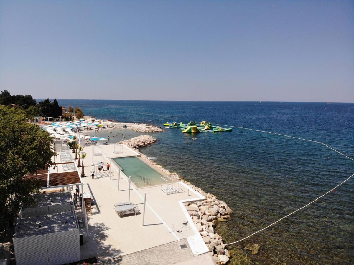 Apartman Ana Porec Bagian luar foto